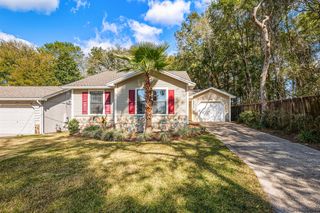 206 Esmond Ct, Niceville, FL 32578