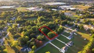 Reese St, Shelbyville, TN 37160