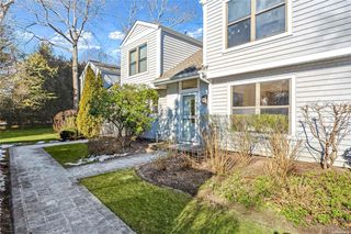 50 Hubbard Lane #7, Southampton, NY 11968