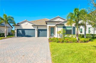 19752 Beechcrest Pl, Estero, FL 33928