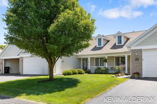 8872 N  Peninsula Ct, Zeeland, MI 49464