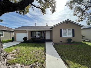 518 Alicante Dr, Lodi, CA 95240
