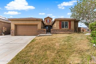 3407 Arrowhead Ct, Rosamond, CA 93560