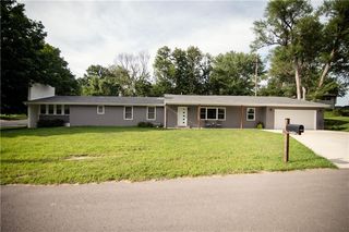 1400 N  2nd St, Atchison, KS 66002