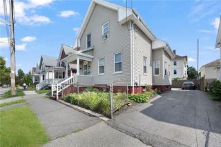 292 California Ave, Providence, RI 02905
