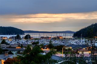 5105 Macbeth Drive, Anacortes, WA 98221