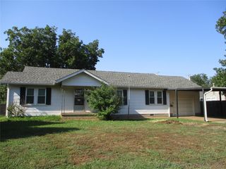 1248 E  3rd St, Cushing, OK 74023