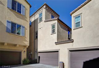 2208 Sunflower Ct, Upland, CA 91786