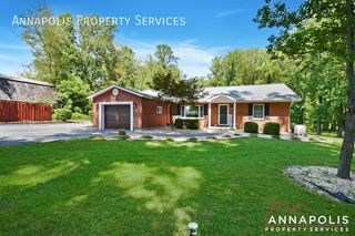 816 Maple Rd, Gambrills, MD 21054