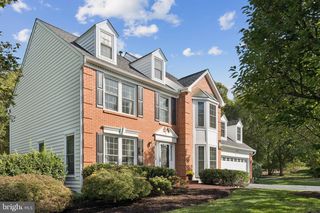 15056 Brown Post Ln, Centreville, VA 20121