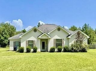 48686 N  Prevost Ln, Loranger, LA 70446