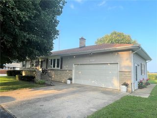 22235 N  1750 East Rd, Danville, IL 61834