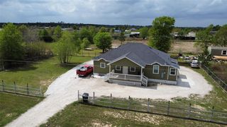 180 County Road 3559, Cleveland, TX 77327