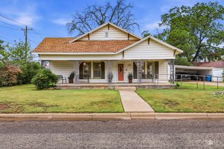 1204 Avenue D #D, Ozona, TX 76943
