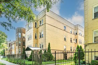 6442 N  Claremont Ave #2, Chicago, IL 60645