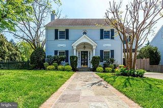 3700 Woodbine St, Chevy Chase, MD 20815