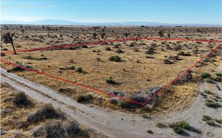 E  92nd Street East St, Lancaster, CA 93535