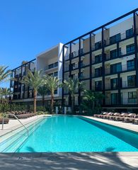 1825 N  Las Palmas Ave #1B-1Ba-905Sqft, Los Angeles, CA 90028
