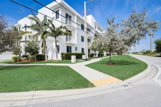 2651 NE 212th Ter #300, Aventura, FL 33180