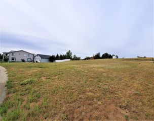 1540 Country Club Rd, Gillette, WY 82718