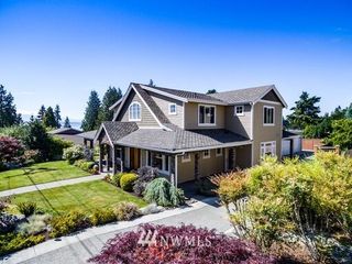 9313 190th Street SW, Edmonds, WA 98020