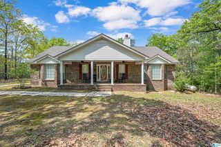 225 Cobb Dr, Jemison, AL 35085