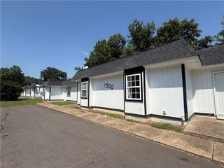 1300-1306 N  Greenwich Ave, Russellville, AR 72801