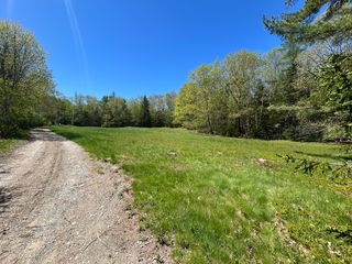 3 Cemetery Road, Gouldsboro, ME 04607