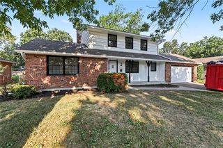 610 NE Magnolia St, Lees Summit, MO 64063