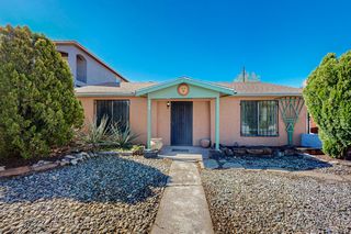 154 Mescalero Rd NW, Albuquerque, NM 87107