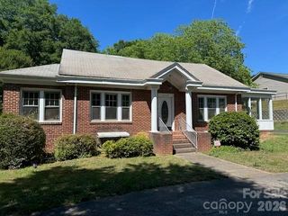 1407 E  Marion St, Shelby, NC 28150