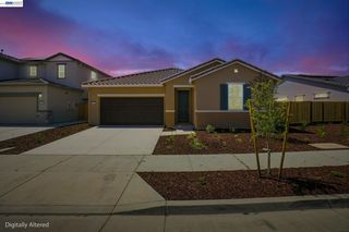 16047 Pirates Cove Ln, Lathrop, CA 95330