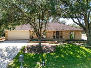 76133 Homes For Sale & 76133 Real Estate - 143 Homes | Trulia