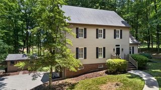 824 Cedar Creek Dr, Asheboro, NC 27205
