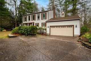 3 Scalise Dr, Columbia, CT 06237