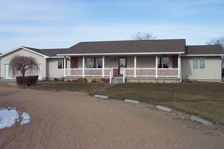 1420 E  69th St, Kearney, NE 68847