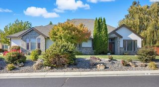 3111 W  Canyon Lakes Dr, Kennewick, WA 99337