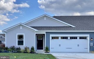55 Casterline Ct, Dover, DE 19901