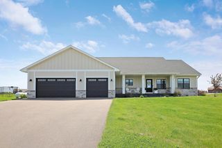 W12049 559th Ave, Prescott, WI 54021