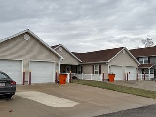 911 N  Riverside Dr #7, Winamac, IN 46996