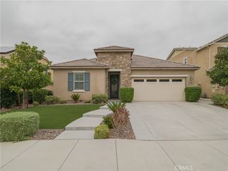 24788 Coldwater Canyon Trl, Menifee, CA 92584