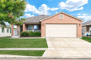 208 Willow Crest, Cibolo, TX 78108