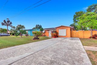 896 SW 64th Ter, North Lauderdale, FL 33068