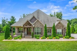 7505 Moores Mill Rd, Stokesdale, NC 27357