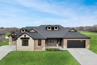 11040 Lizmore Ln, Orland Park, IL 60467