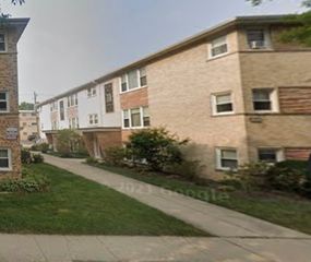 6814 N  Northwest Hwy #101, Chicago, IL 60631