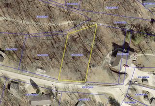 111 Canyon Rd, Grinnell, IA 50171