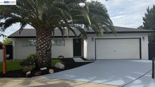5771 Running Hills Ave, Livermore, CA 94551