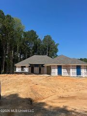 797 N  State Highway 43 #C, Pelahatchie, MS 39145