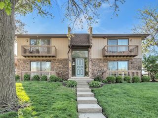 213 N  Vine St #2, New Lenox, IL 60451